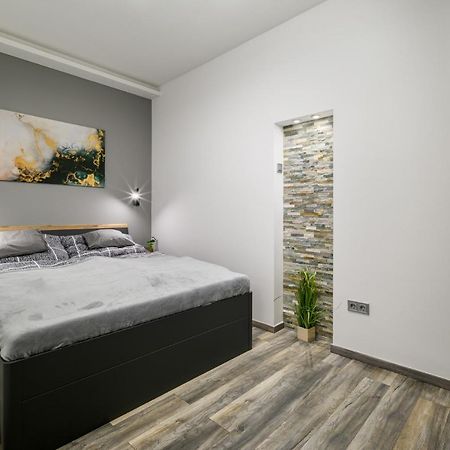 Golden Cage Premium Central Apartment Budapest Luaran gambar