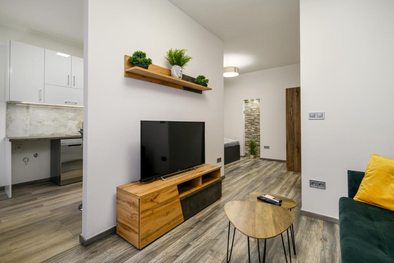 Golden Cage Premium Central Apartment Budapest Luaran gambar