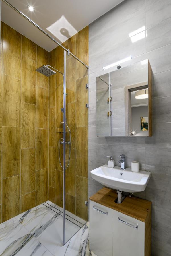 Golden Cage Premium Central Apartment Budapest Luaran gambar