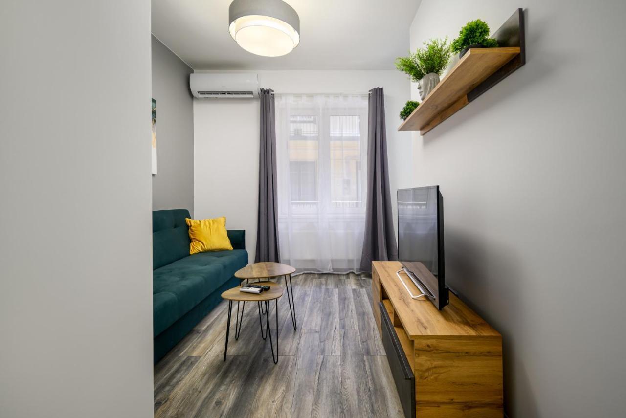 Golden Cage Premium Central Apartment Budapest Luaran gambar